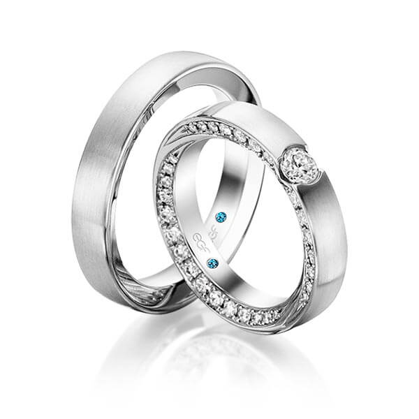 trouwringen-tr0673-witgoud TR0673 model in fijn mat wit 4,5 mm
