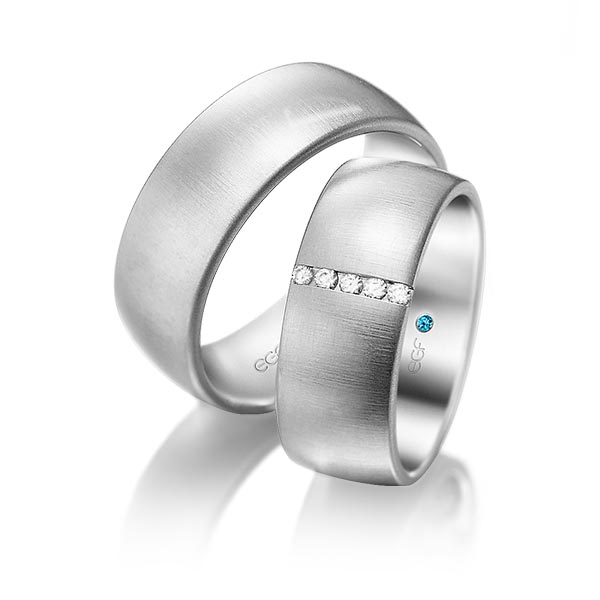 trouwringen-tr0675-witgoud TR0675 model in overdwars mat wit 8 mm