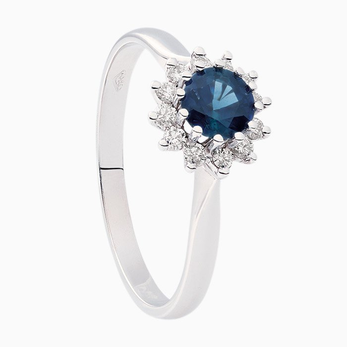 witgouden-verlovingsring-met-blauw-saffier-model-R1065-saf BLSAFVWG001 witgoud met blauw saffier