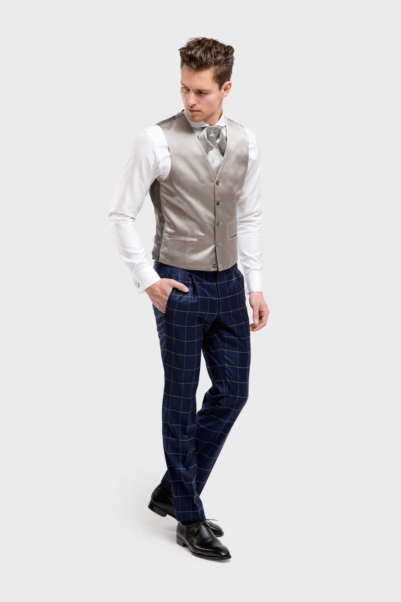 AP0051-model-in-blauw-met-grijze-ruit AP0051 model in blauw met grijze ruit