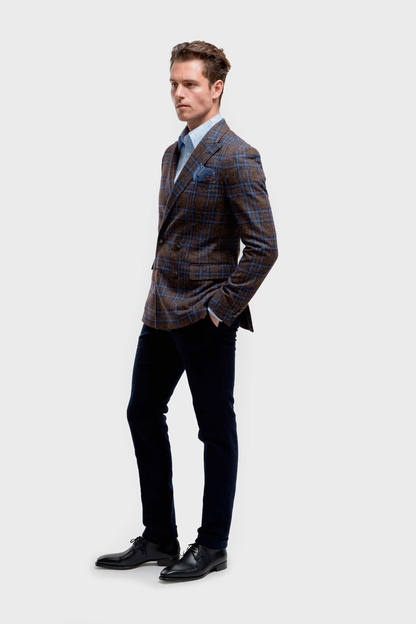 AP0057-model-in-bruin-met-blauwe-ruit AP0057 model in bruin met blauwe ruit